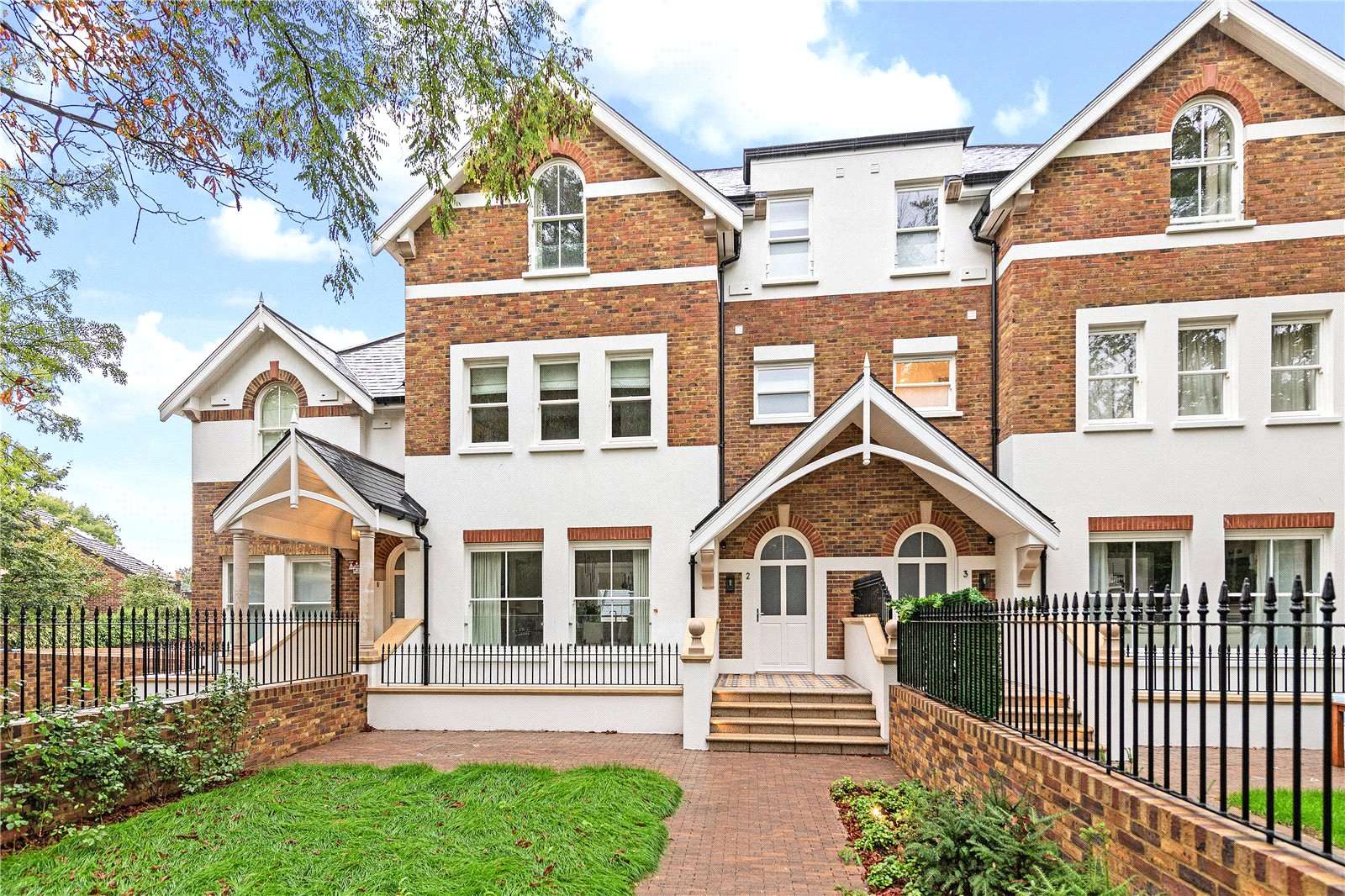 Marchmont Road, Richmond, Surrey, TW10 6HH Ngôi nhà mới để bán Savills