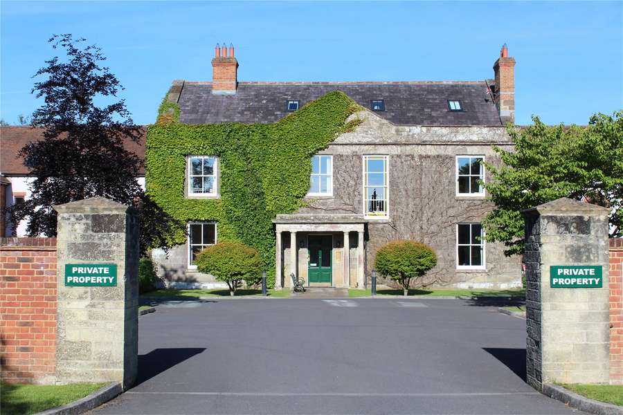 Savills Motcombe Grange Motcombe Shaftesbury Dorset Sp7 9hj