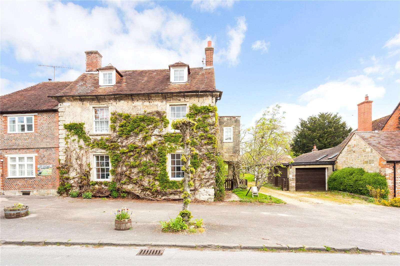 High Street, Hindon, Salisbury, SP3 6DP Property for sale Savills