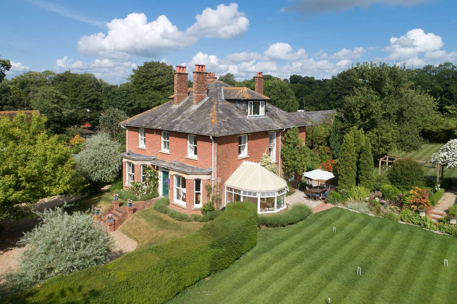 Winterbourne Earls, Salisbury, Wiltshire, SP4 6HA Property for sale
