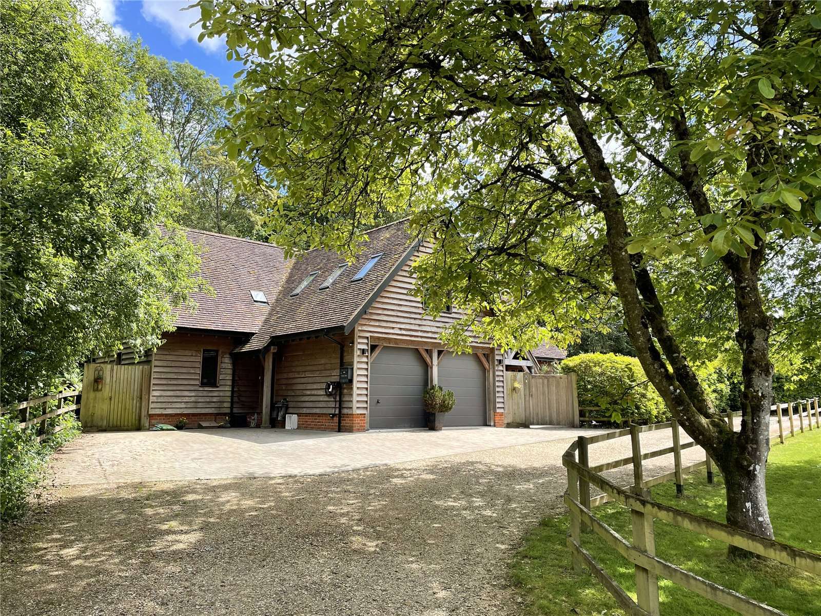 Common Road, Whiteparish, Salisbury, Wiltshire, SP5 2SU Property for