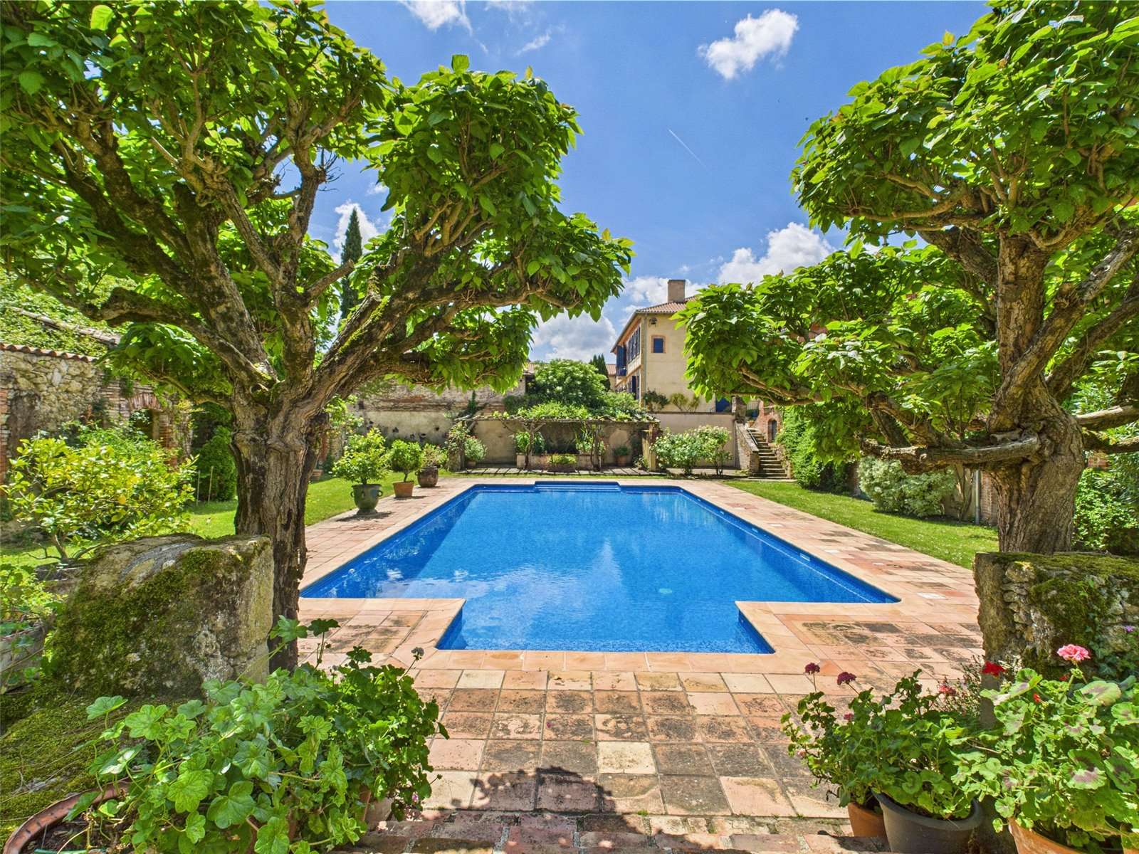 Castle / Chateaux for Sale in Gers, UK - 2