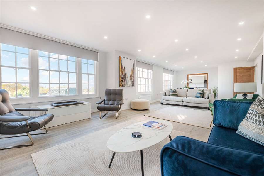 Apsley House, 2329 Finchley Road, St John's Wood, London, NW8 0NY