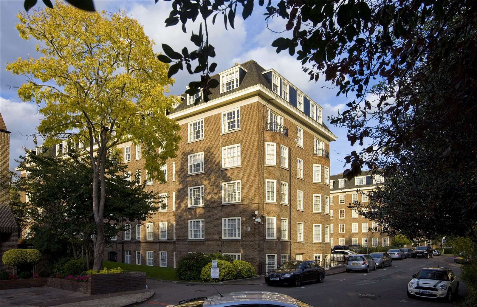 St. Stephens Close, Avenue Road, St. John's Wood, London, NW8 6DB