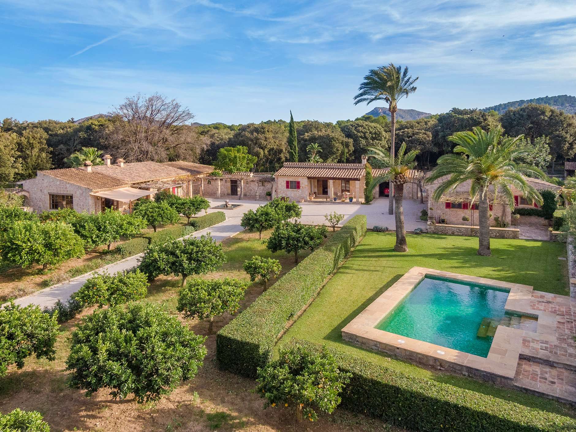 Fincas a la venta en España | Savills