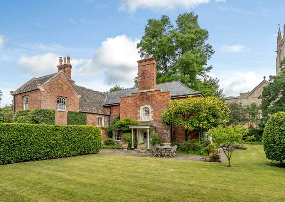 Savills Properties For Sale In Stamford Lincolnshire