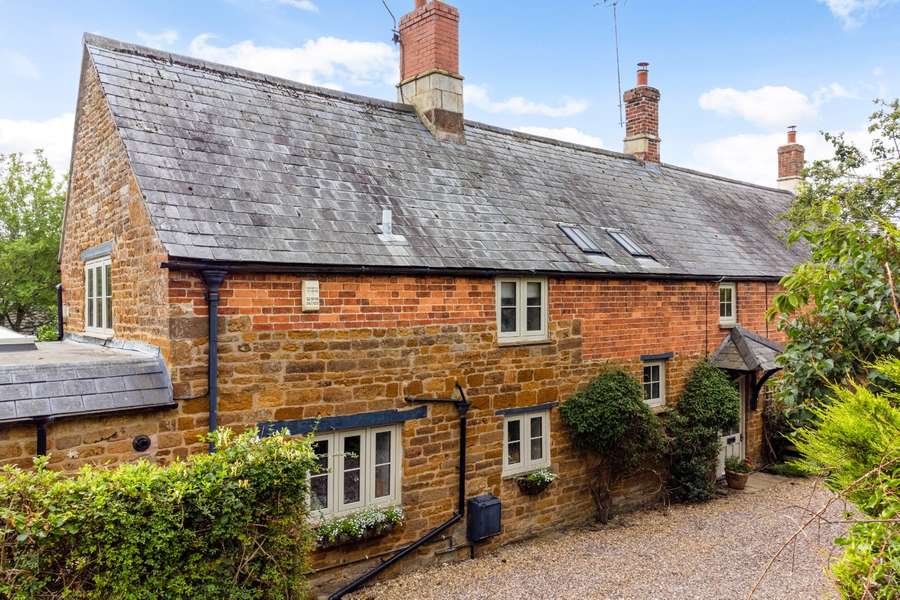 Main Street, Lyddington, Oakham, Rutland, LE15 9LT Property for sale