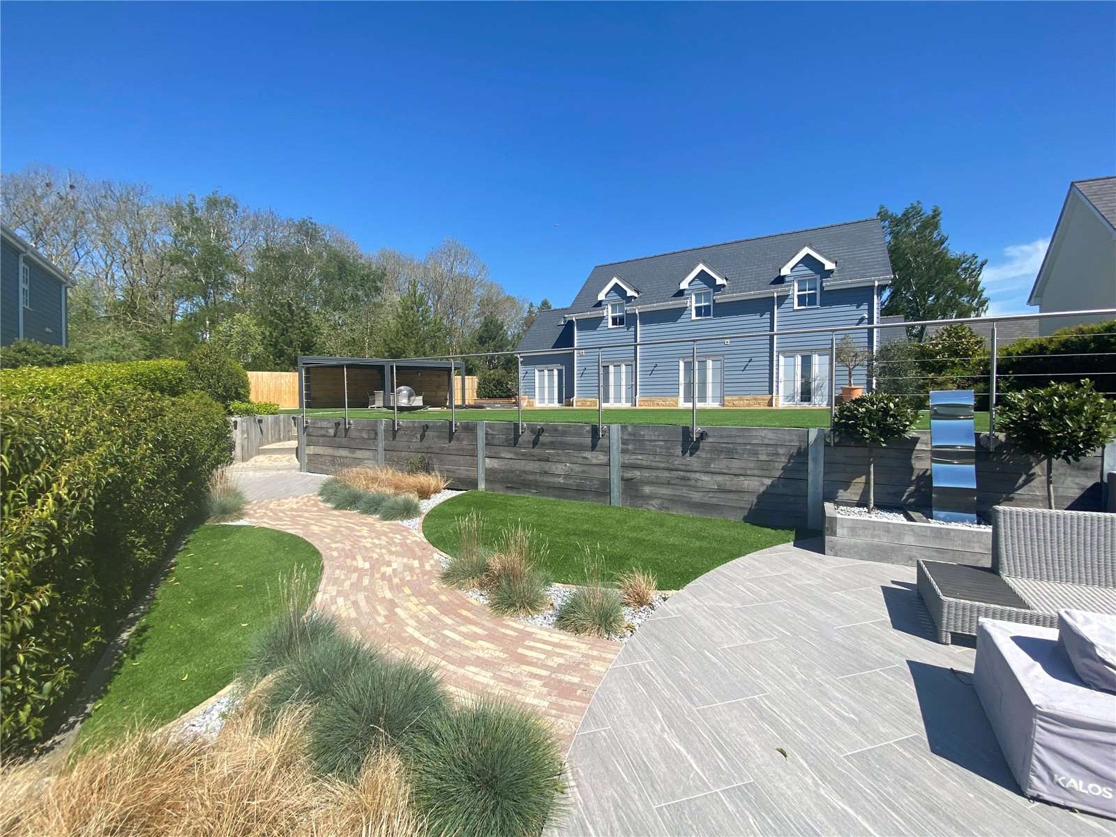 Waters Edge, Wansford, Peterborough, Cambridgeshire, PE8 6LH Property