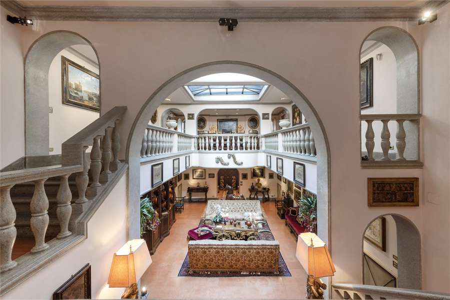 Via Della Paglia, Trastevere, Rome Property for sale Savills