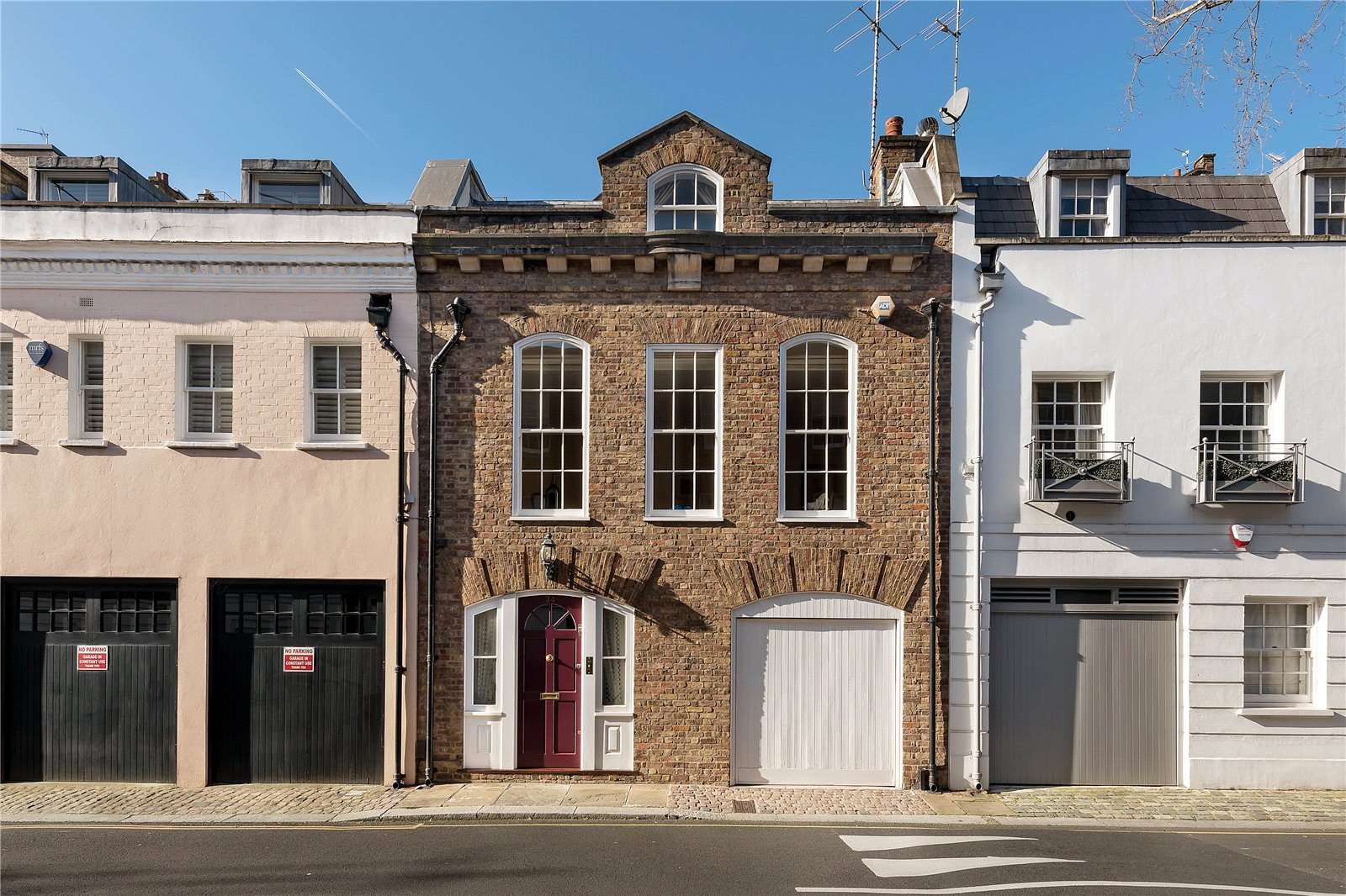 Savills Cadogan Lane, London, SW1X 9DX Property for sale
