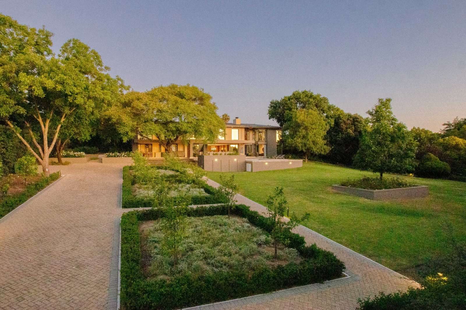 Pierneef, Helena Heights, Somerset West, Western Cape, 7130 Property