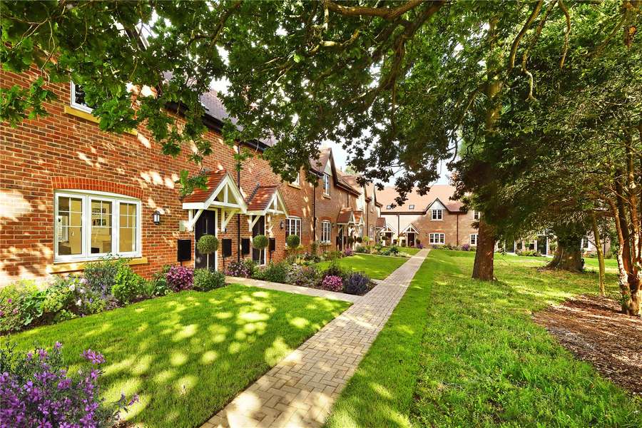 Binfield House, Hall Garden, Binfield, Berkshire, RG42 5JG New homes