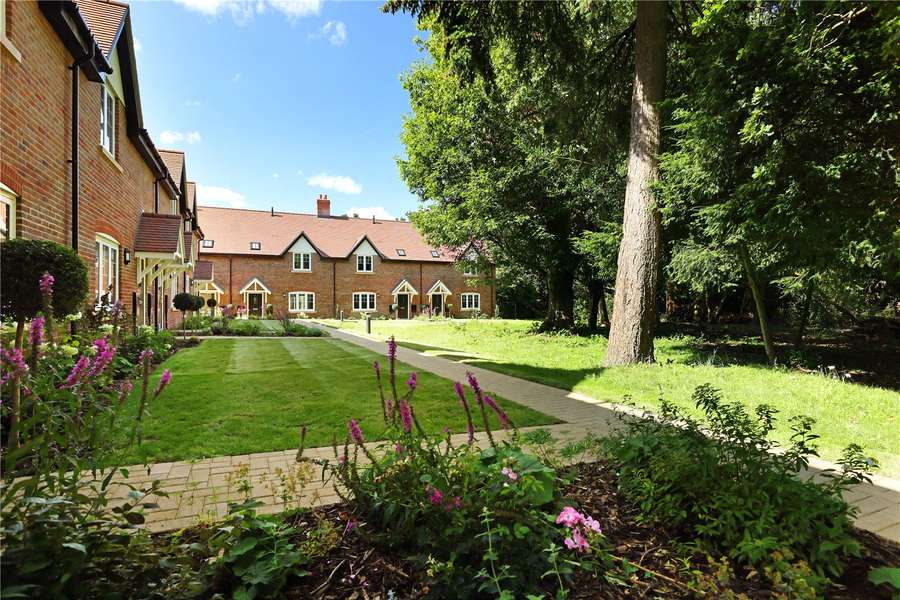 Binfield House, Hall Garden, Binfield, Berkshire, RG42 5JG New homes for sale Savills