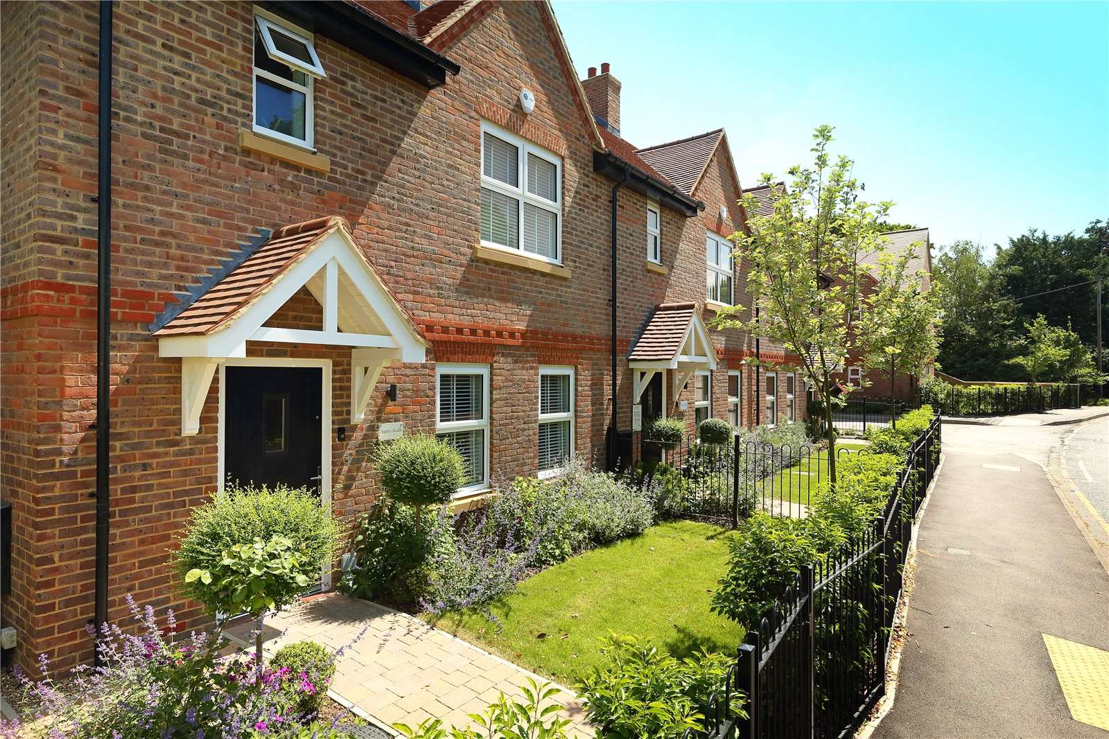 Pinewood Place, Hatch Lane, Windsor, Berkshire, SL4 3RW New homes for