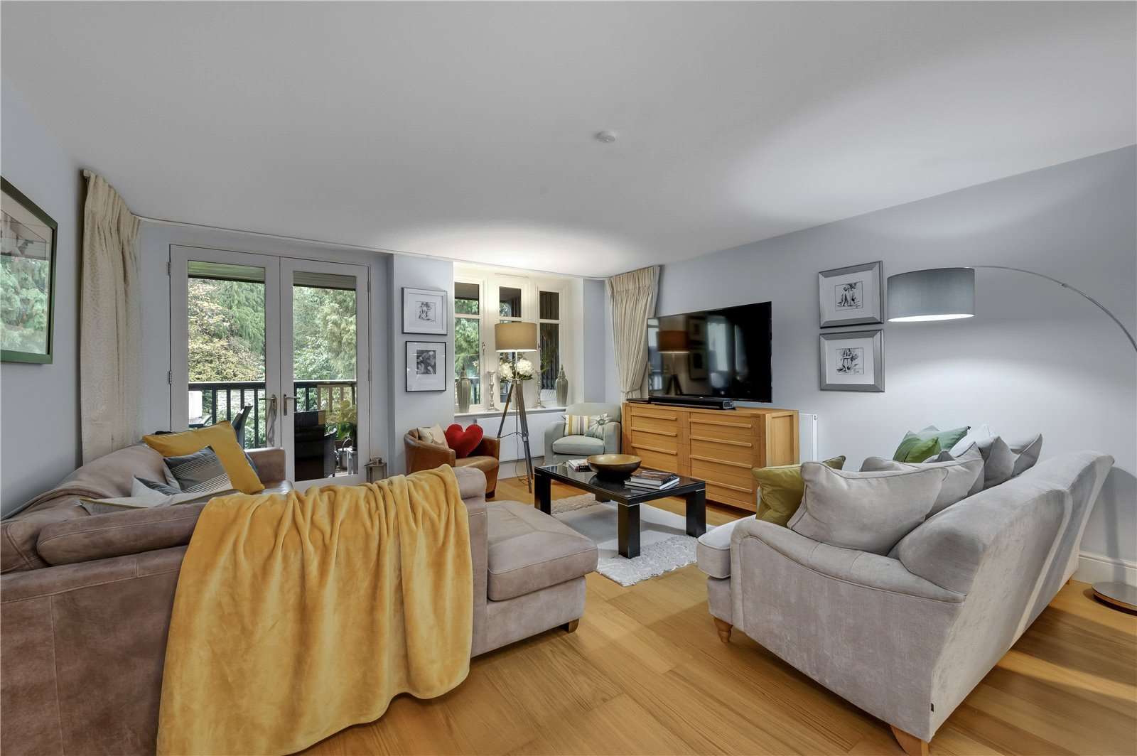 Ascot Place, Windsor Road, Ascot, Berkshire, SL5 7GZ Property to rent