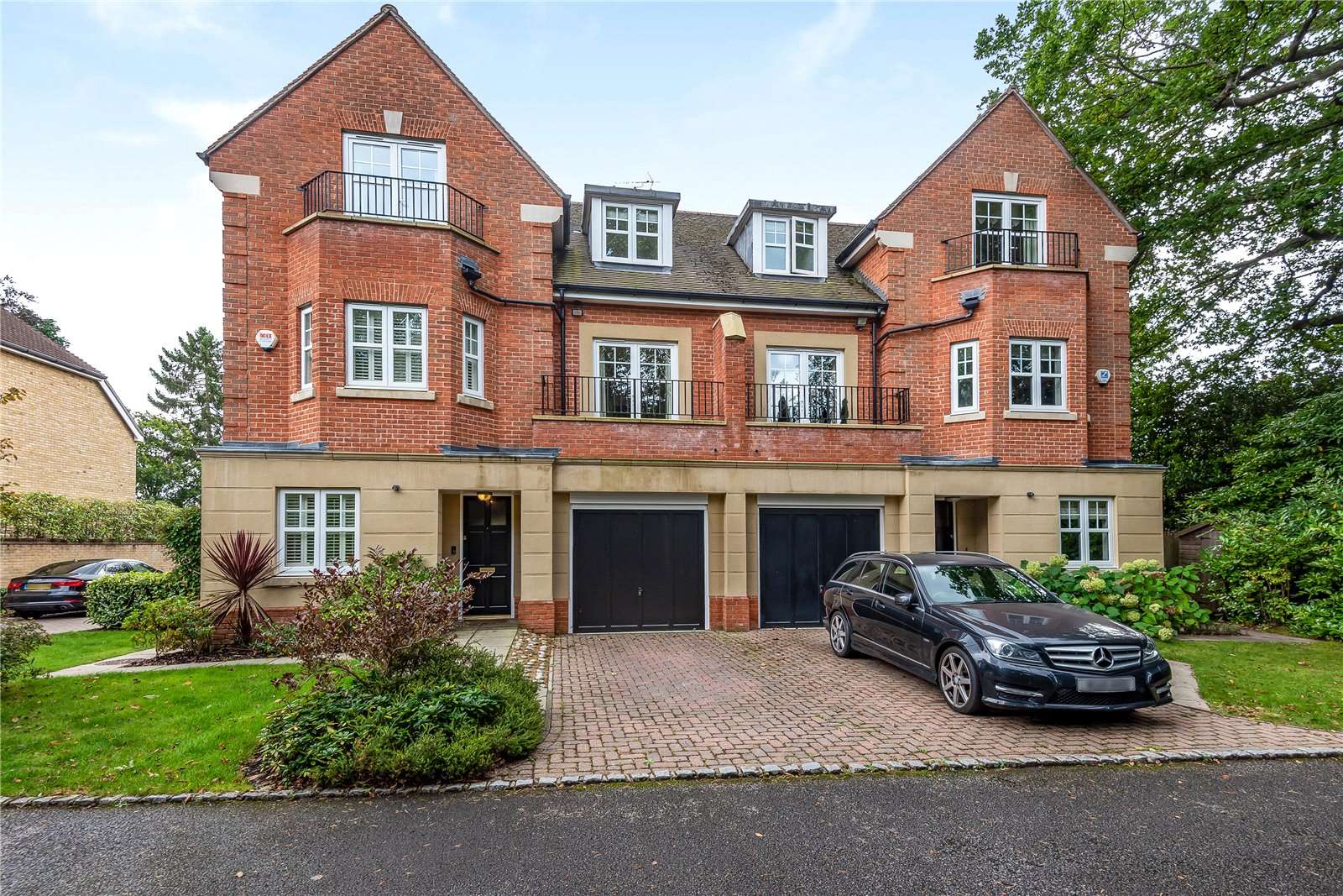 Wellswood, London Road, Ascot, SL5 7EA Property to rent Savills