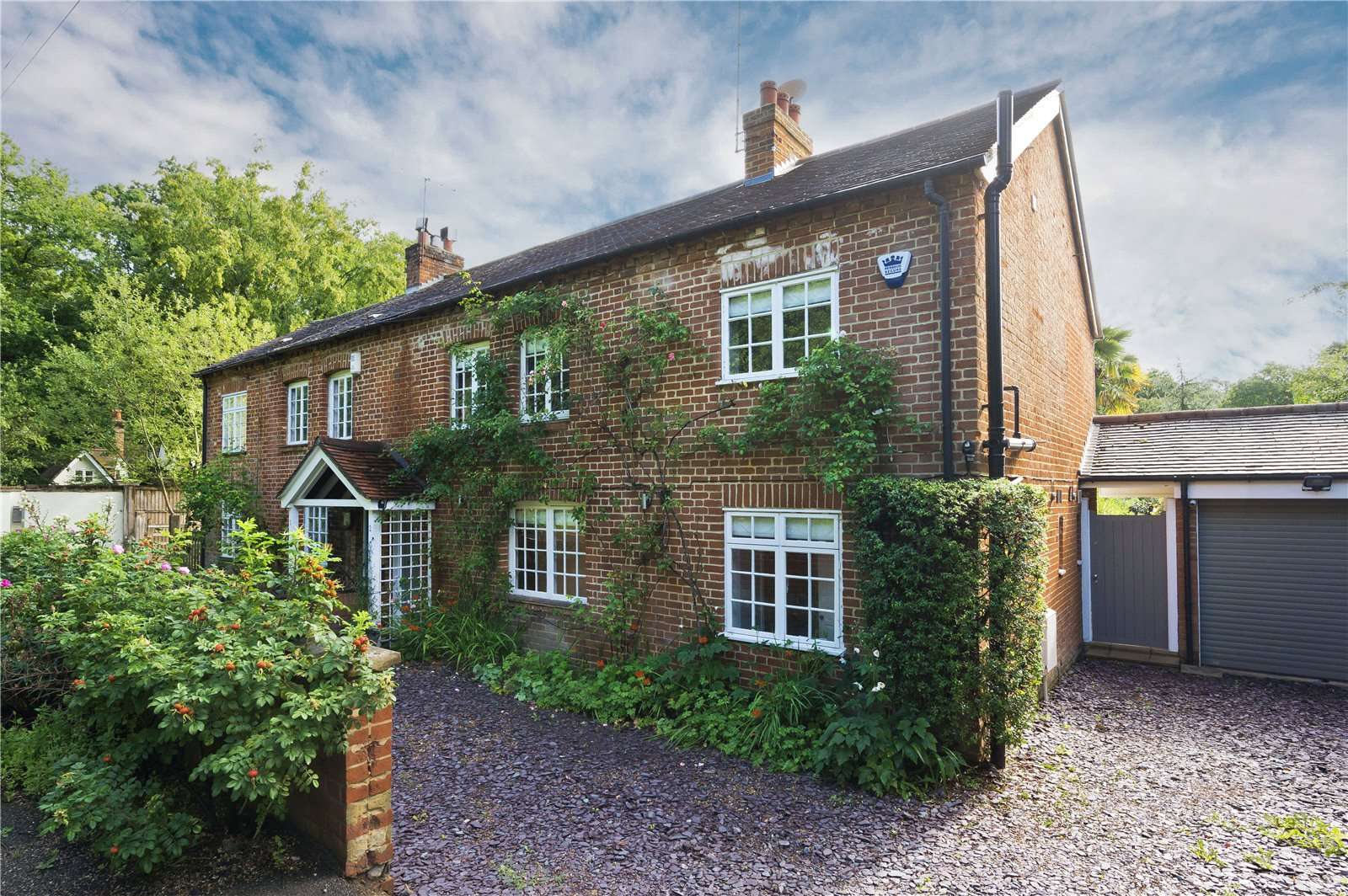 คุณสมบัติ ให้เช่าใน Ascot, Windsor and Maidenhead, อังกฤษ Savills