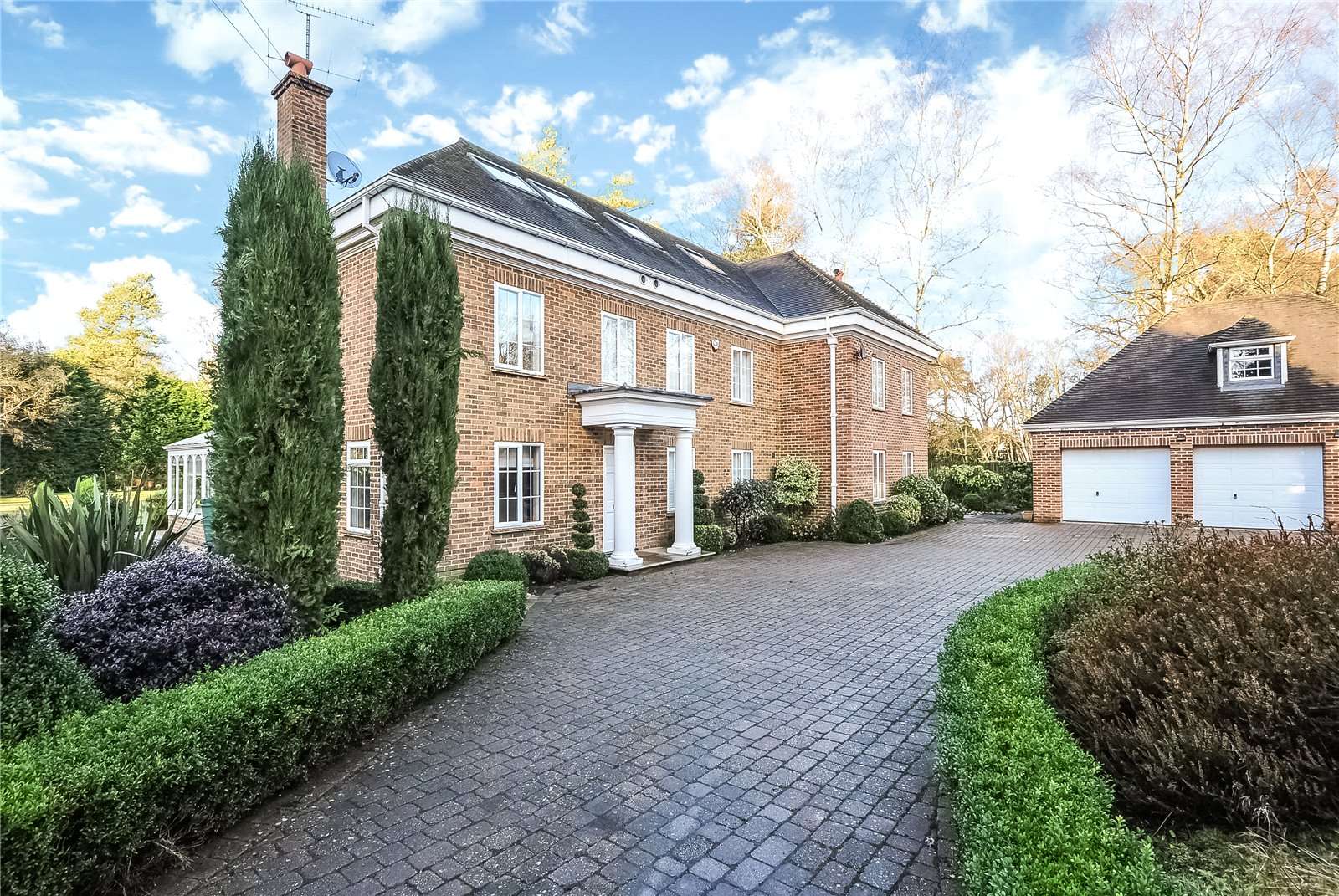 Larch Avenue, Ascot, SL5 0QB Bất động sản cho thuê Savills