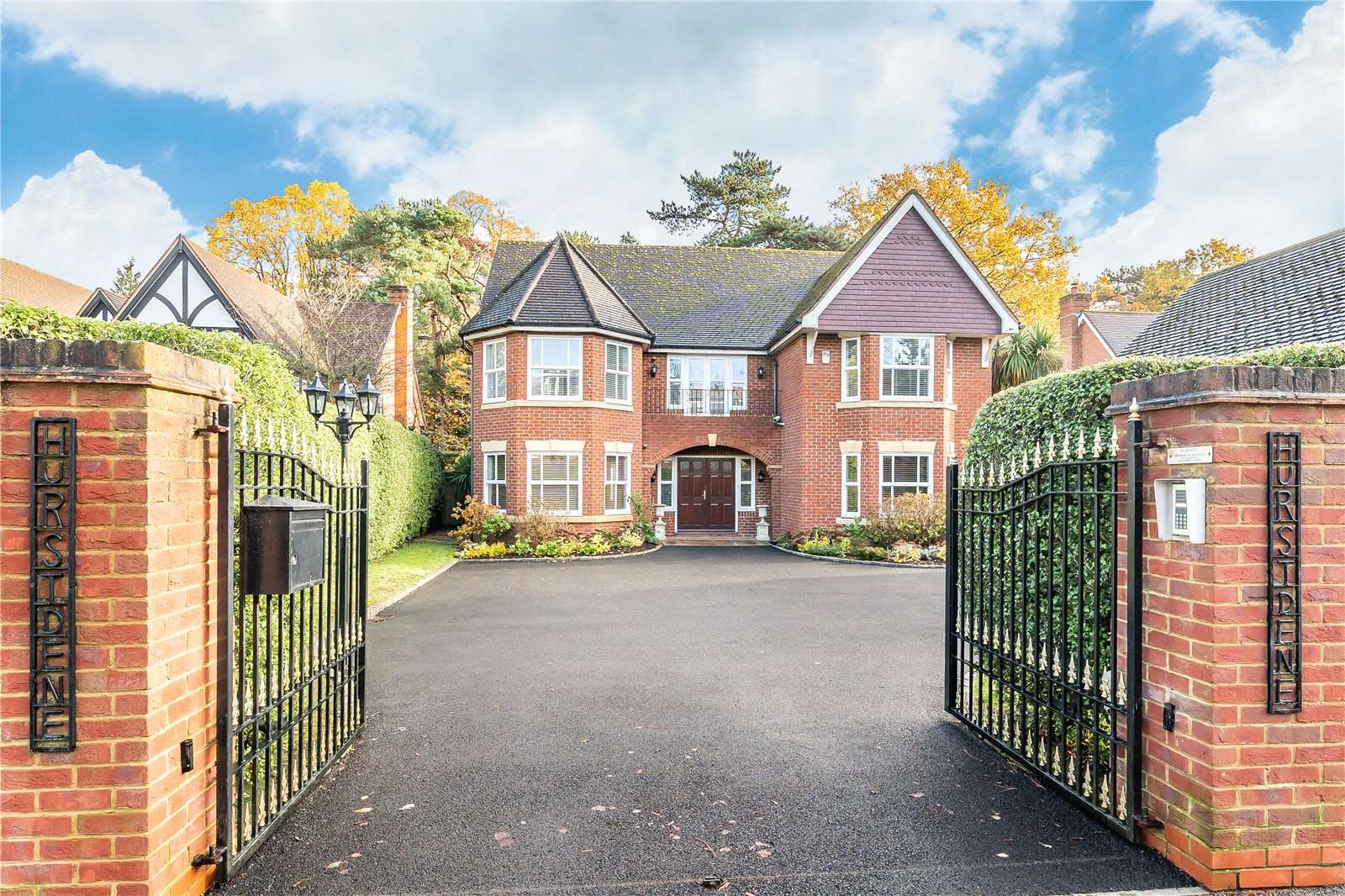 Ridgemount Road, Sunningdale, Berkshire, SL5 9RW Property for sale