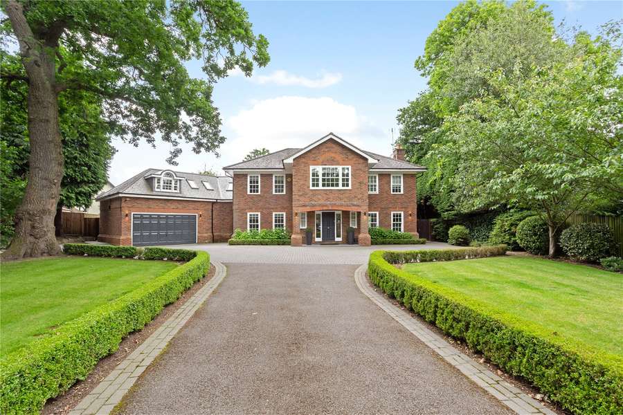 Truss Hill Road, Sunninghill, Ascot, Berkshire, SL5 9AL Property for