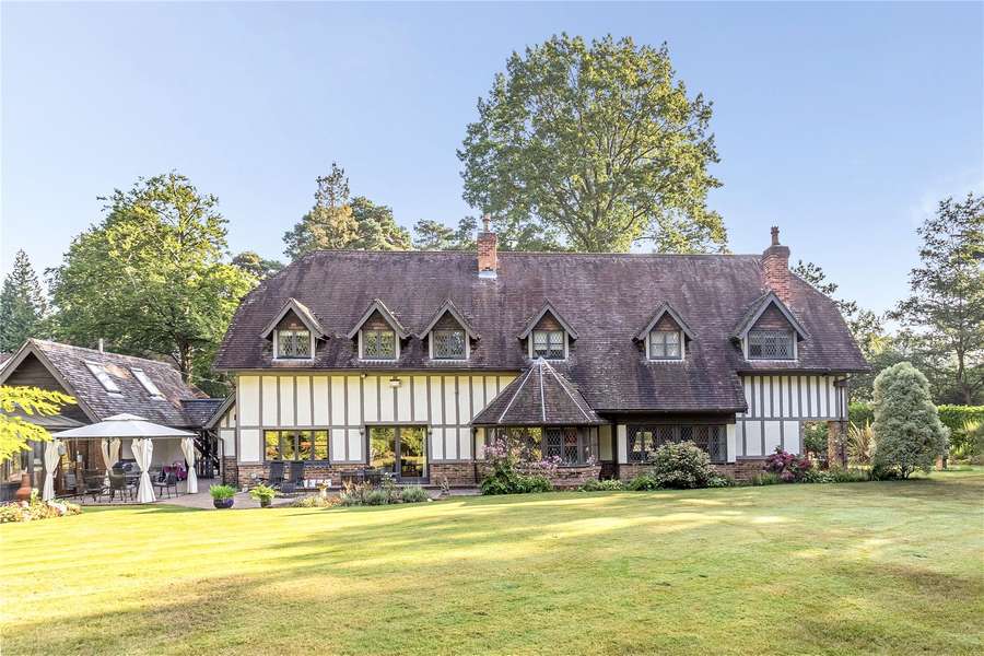 Larch Avenue, Sunninghill, Berkshire, SL5 0AP Property for sale Savills