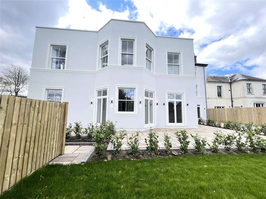 Camden Hall, High Street, Pembury, Tunbridge Wells, TN2 4NZ New homes