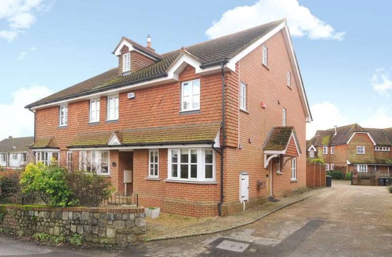 The Street, Plaxtol, Sevenoaks, Kent, TN15 0QQ Property to rent Savills