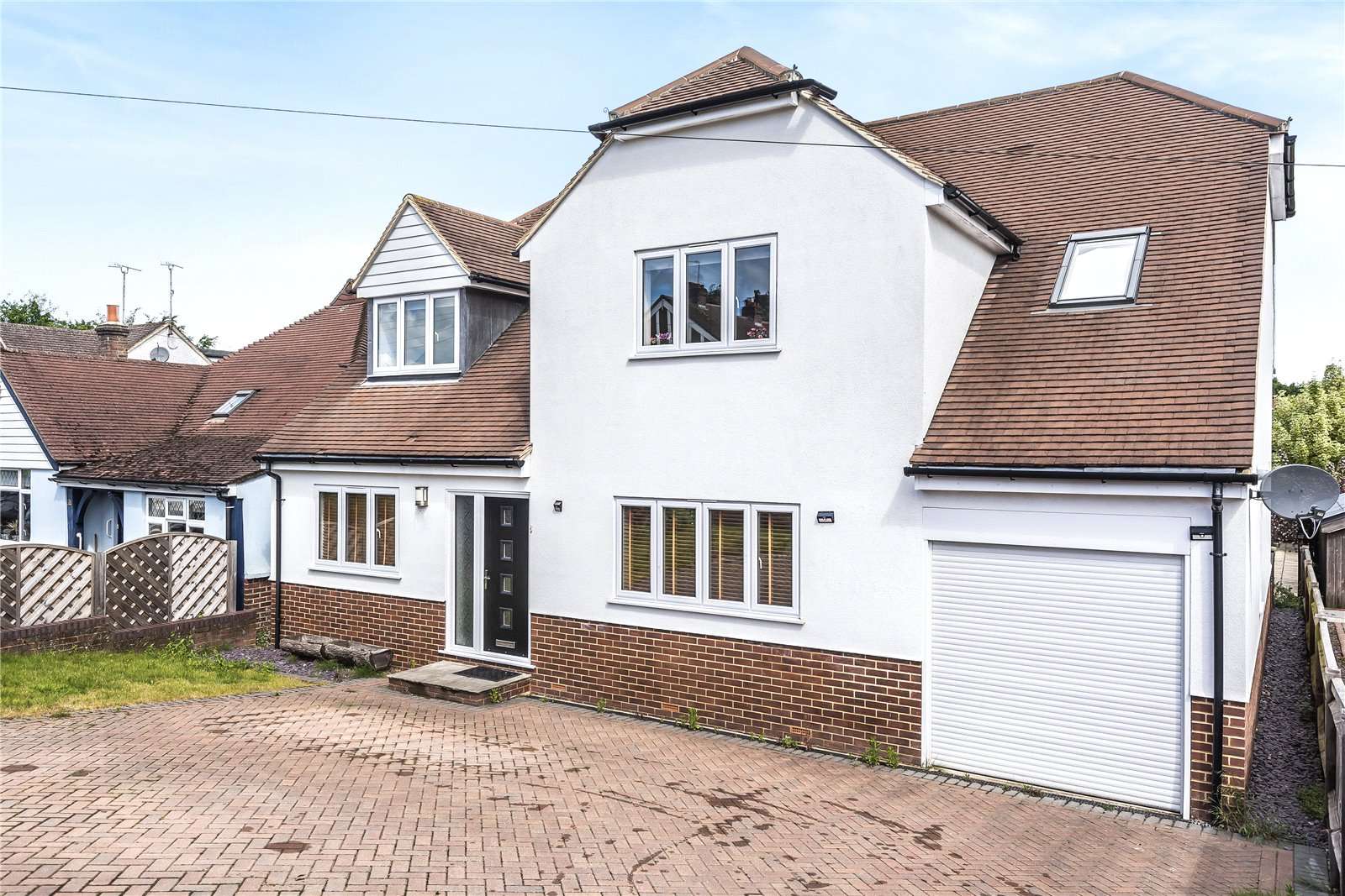 Savills Cavendish Avenue, Sevenoaks, Kent, TN13 3HP Property to rent