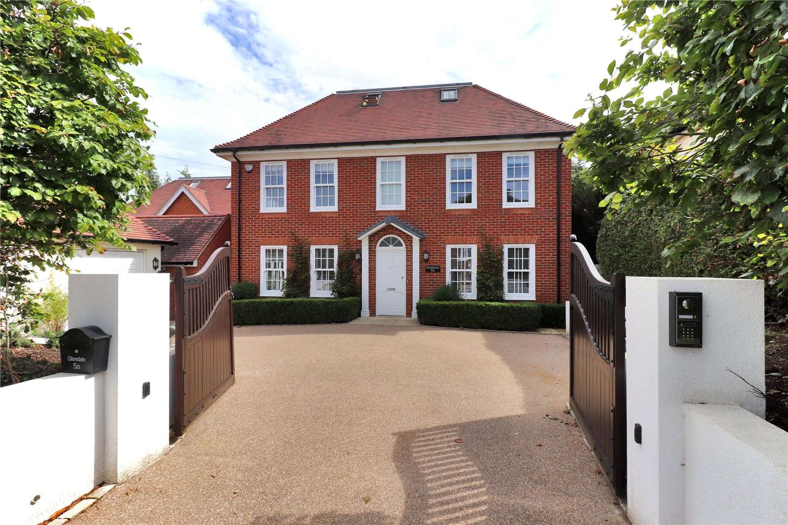 Wildernesse Mount, Sevenoaks, Kent, TN13 3QS Property to rent Savills