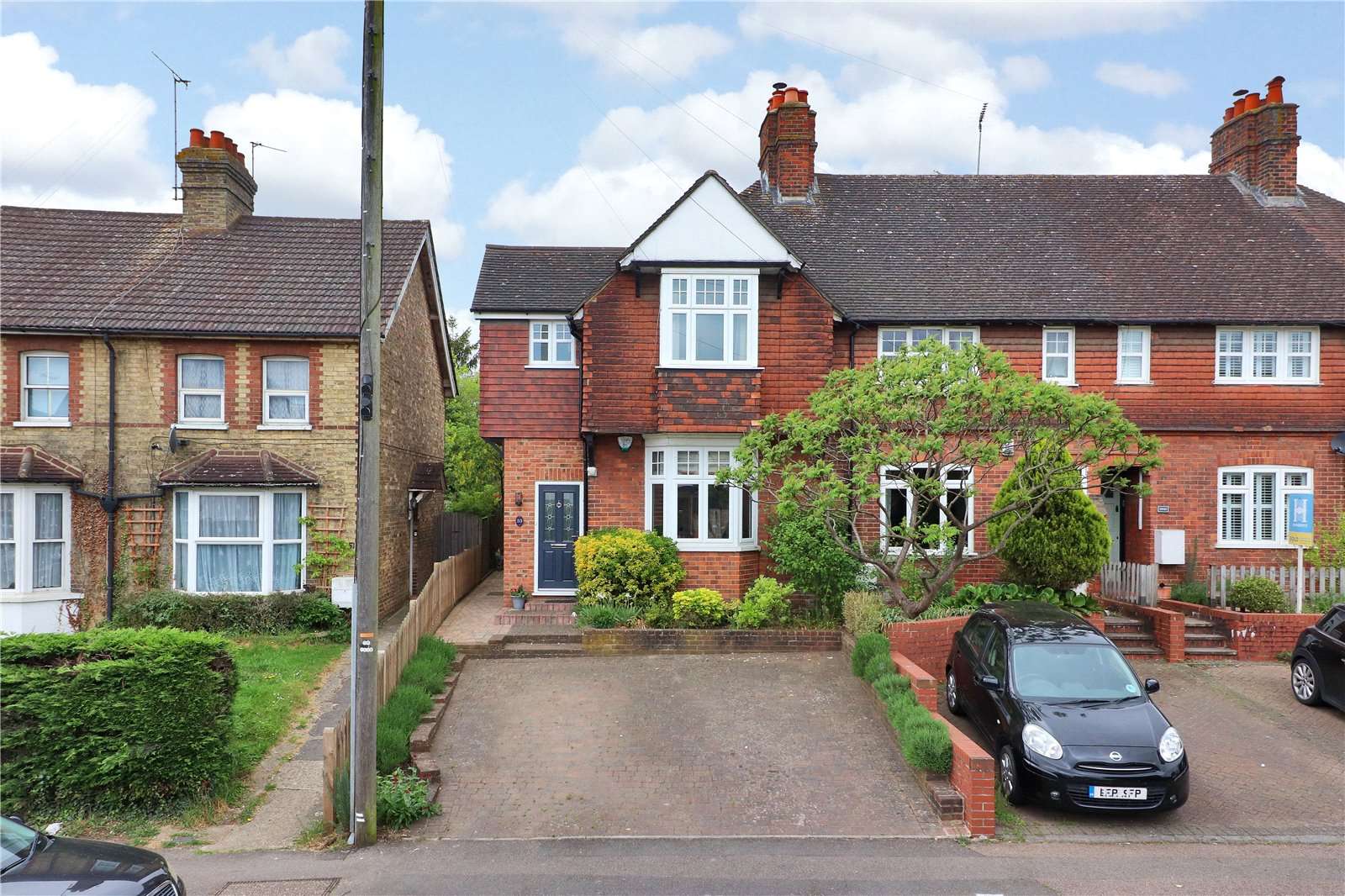 London Road, Dunton Green, Sevenoaks, Kent, TN13 2UD Property for