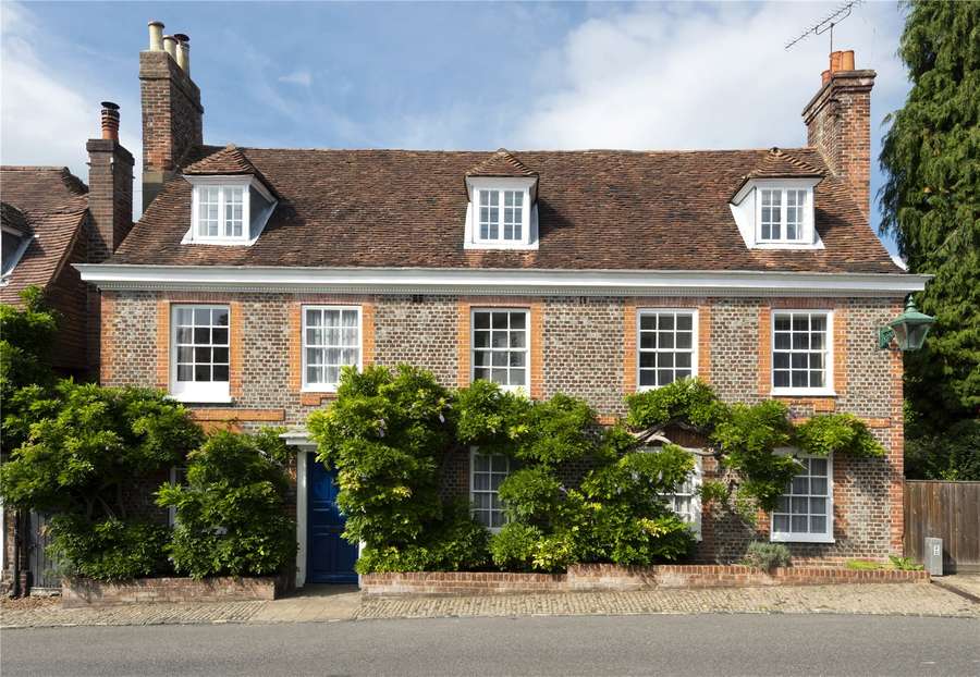 High Street, Chipstead, Sevenoaks, Kent, TN13 2RW Property for sale