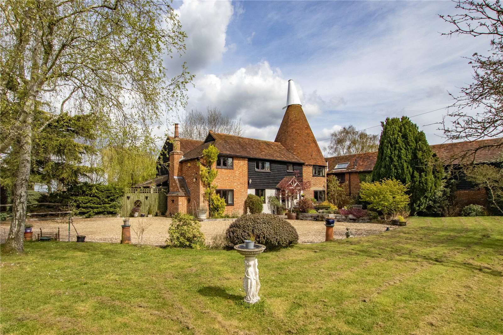 Ashes Lane, Hadlow, Tonbridge, Kent, TN11 0AN Property for sale Savills