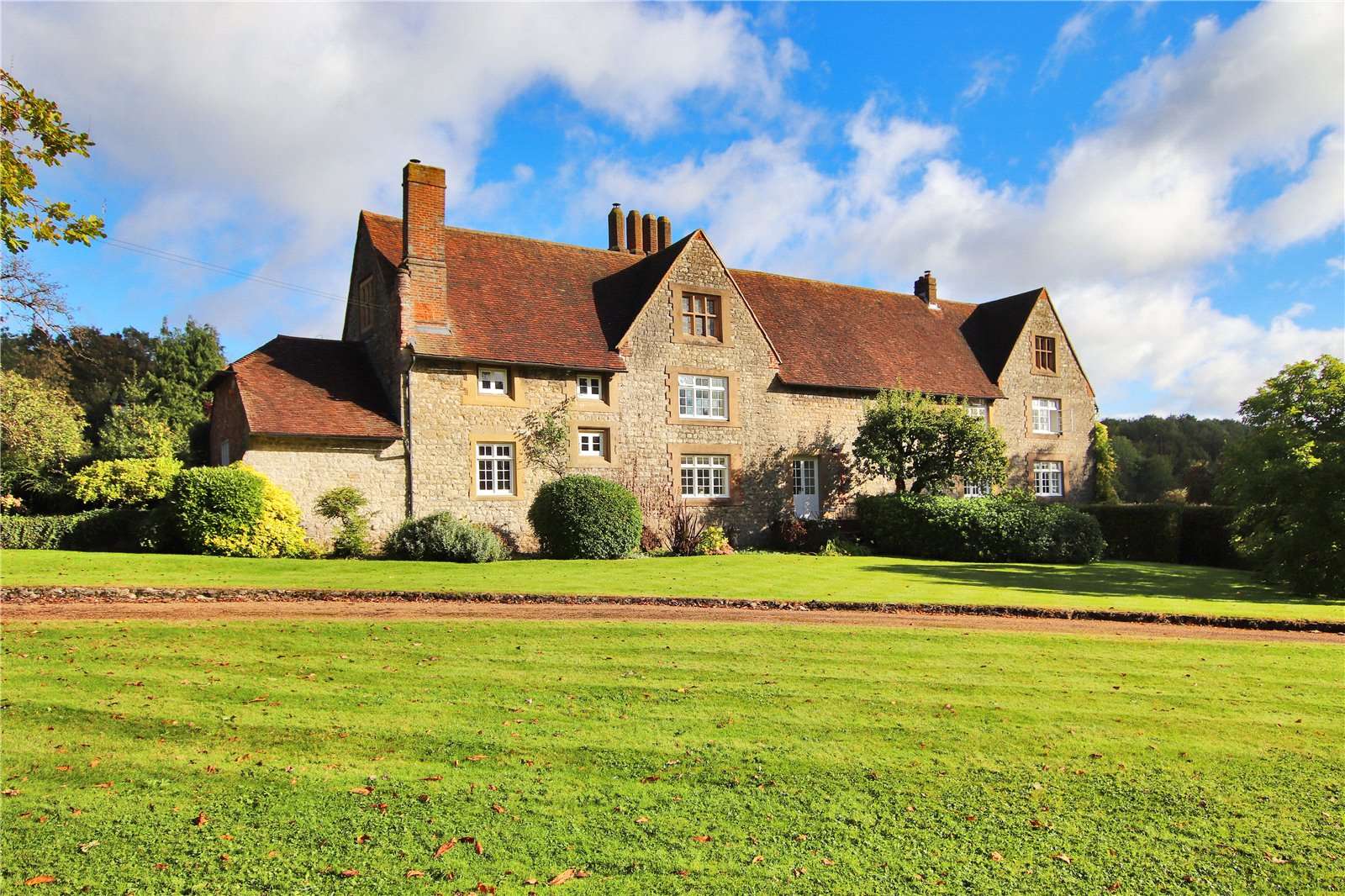 Bull Lane, Wrotham, Sevenoaks, Kent, TN15 7RF Property for sale Savills