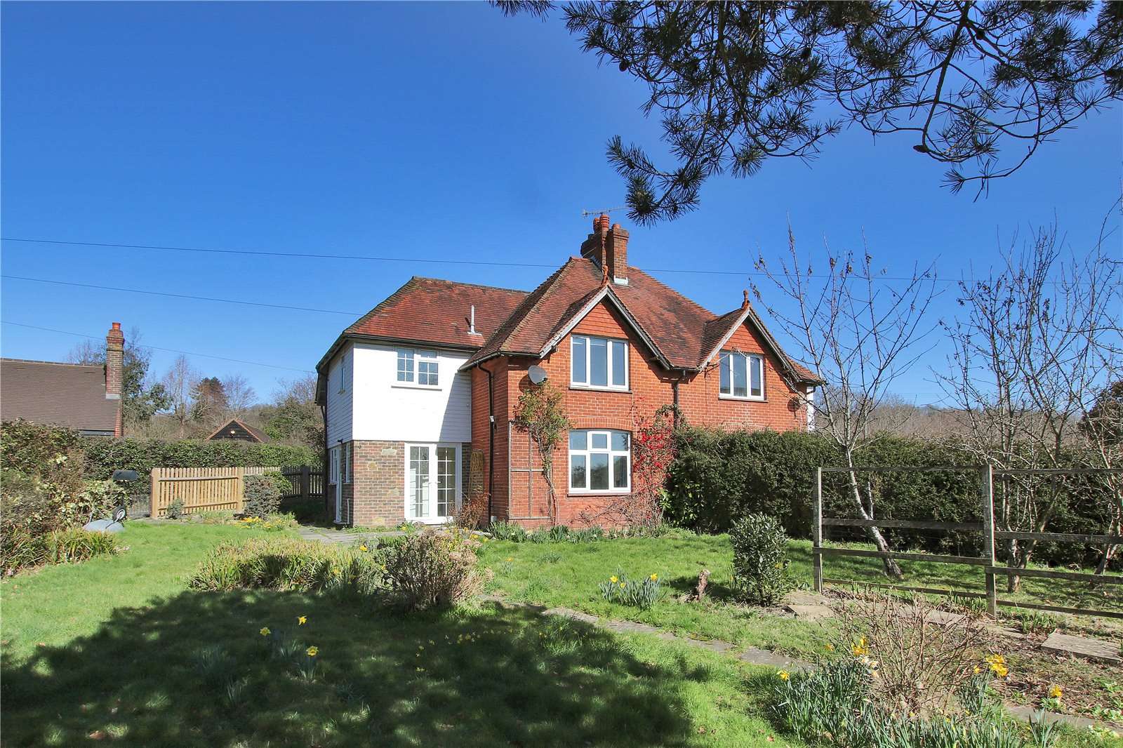 Spout Lane, Crockham Hill, Edenbridge, Kent, TN8 6RS Property for