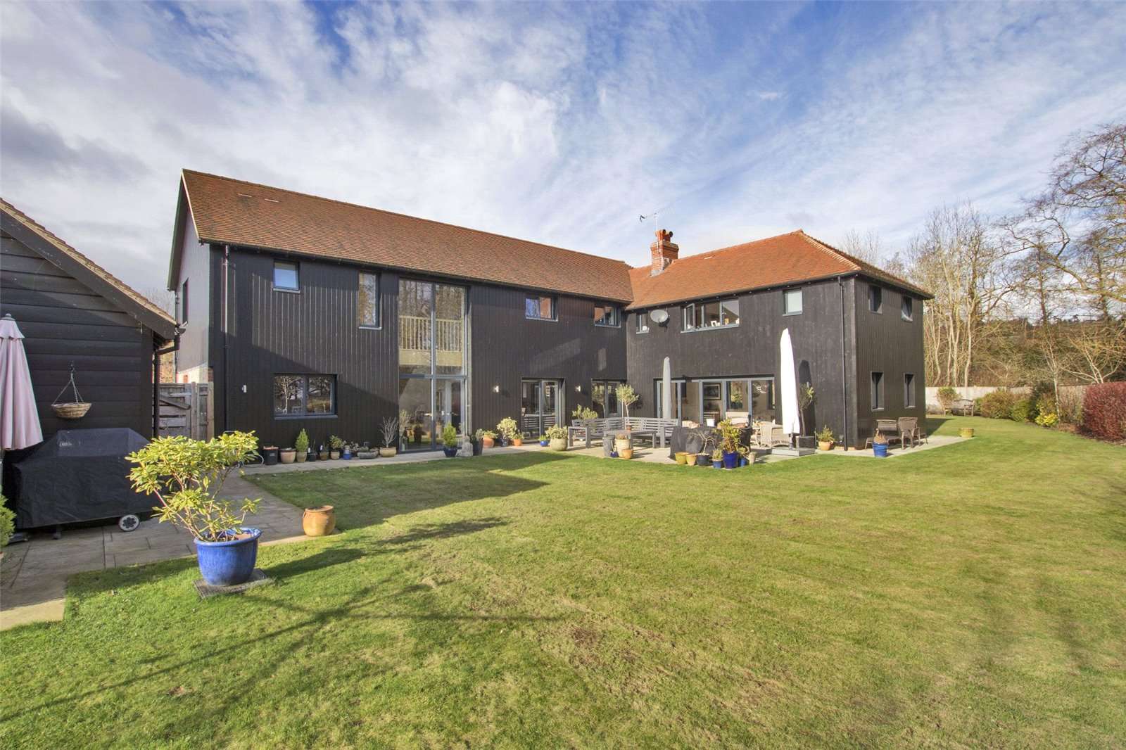 Savills Yaldham Manor Drive, Kemsing, Sevenoaks, Kent, TN15 6FA