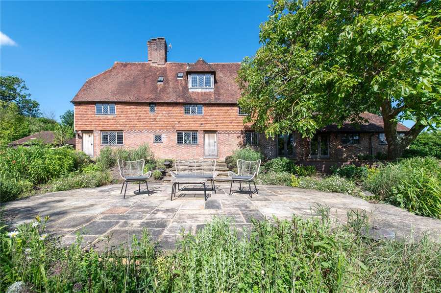 Oakenden Lane, Chiddingstone Hoath, Edenbridge, Kent, TN8 7DE