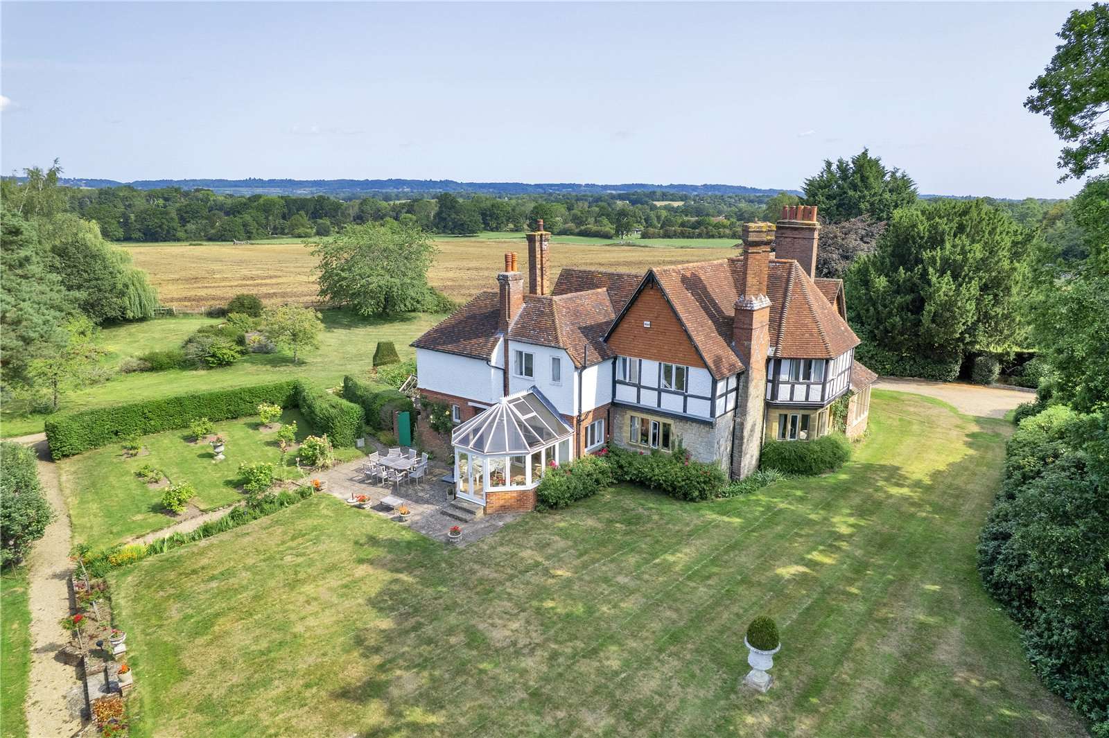 Hildenborough Road, Leigh, Tonbridge, Kent, TN11 8RE | Property for sale | Savills