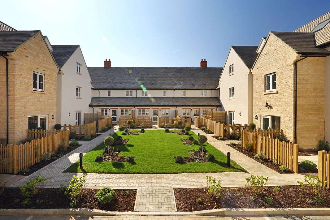 Cotswold Gate, Shilton Road, Burford, Oxfordshire, OX18 4PA New homes