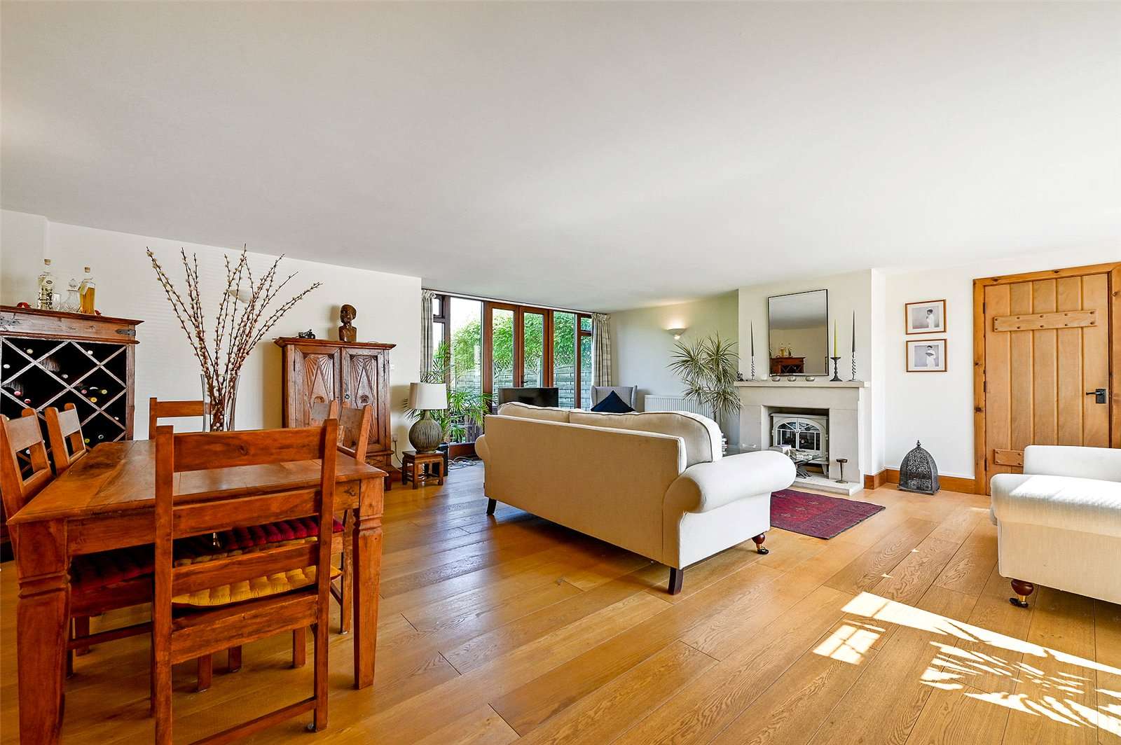 Charlton Road, Evenley, Brackley, Northamptonshire, NN13 5LJ - Main Image