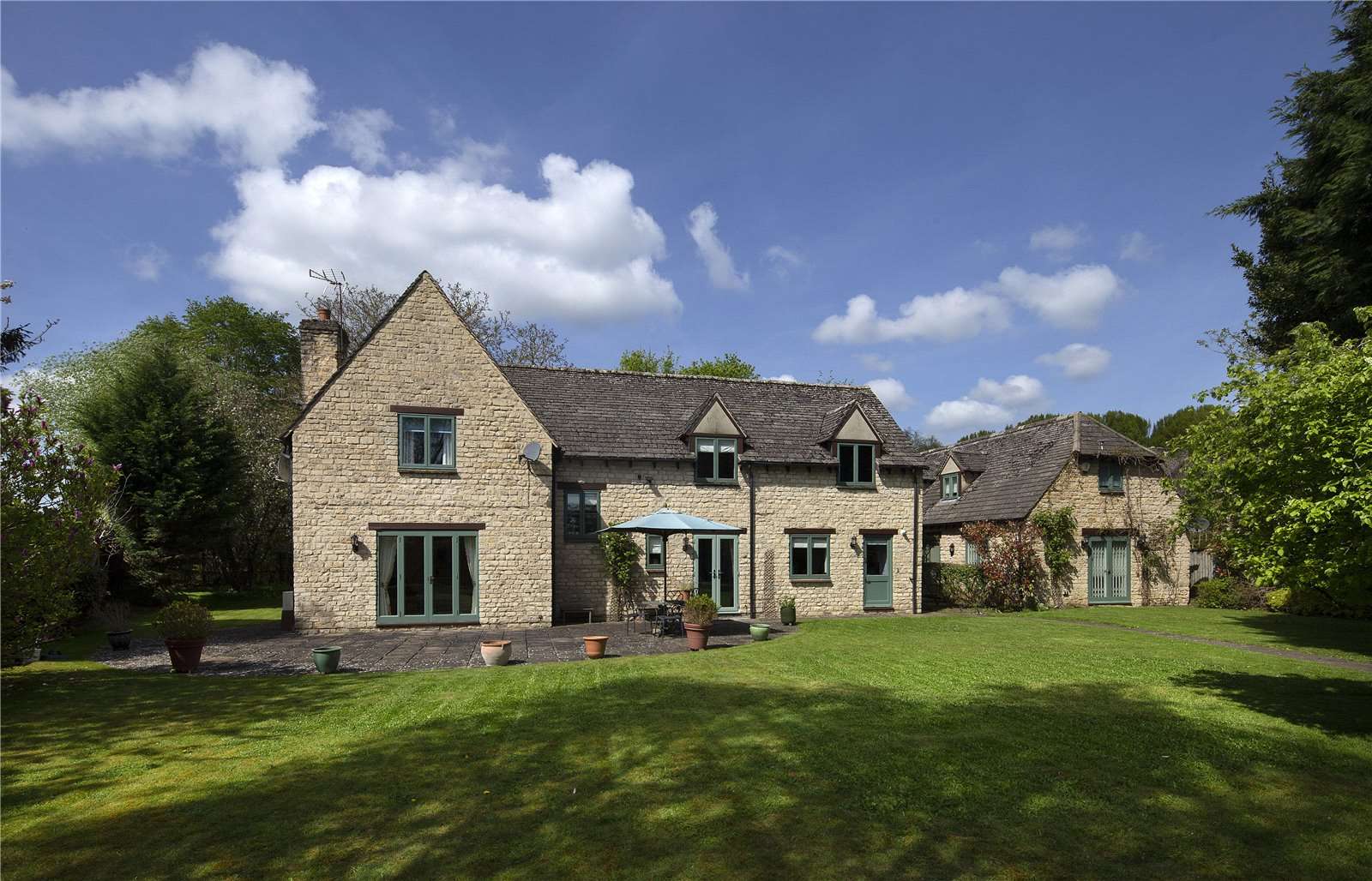 Mill Street, Old Kidlington, Oxfordshire, OX5 2EF Property for sale Savills