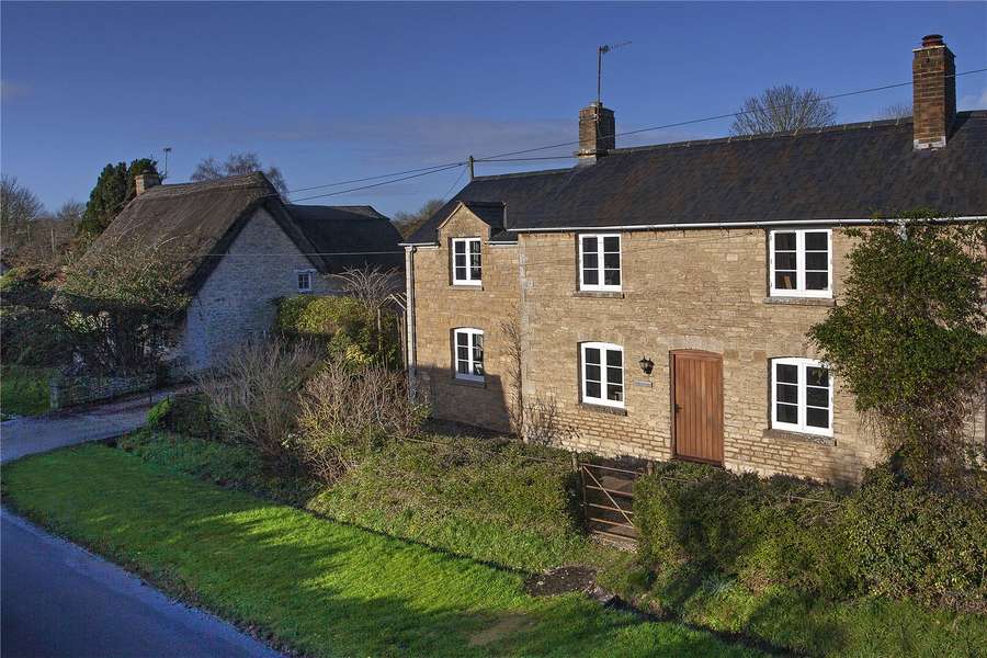 Savills Properties For Sale In Cotswolds England