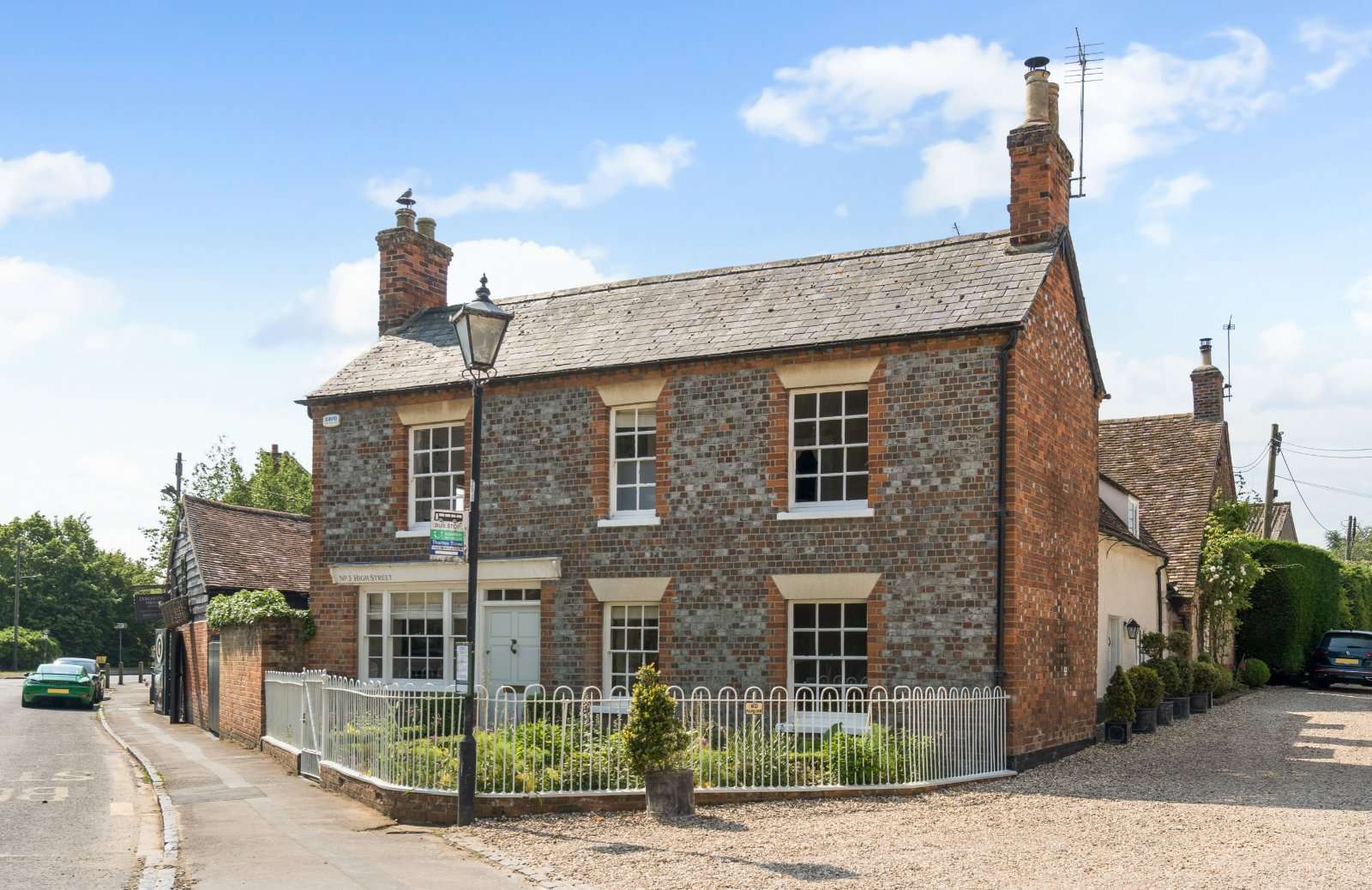 Property for sale in Henley on Thames, Thames Waterfront, England Savills