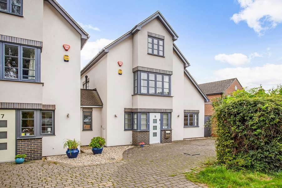 Yarnton Road, Kidlington, Oxfordshire, OX5 1AT Property for sale