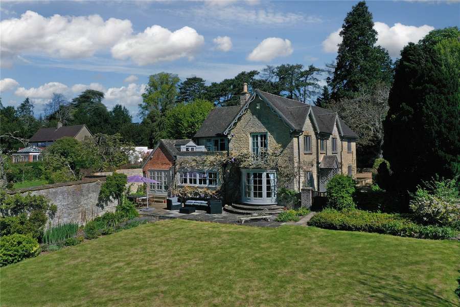 Chesterton, Bicester, Oxfordshire, OX26 1UF Property for sale Savills