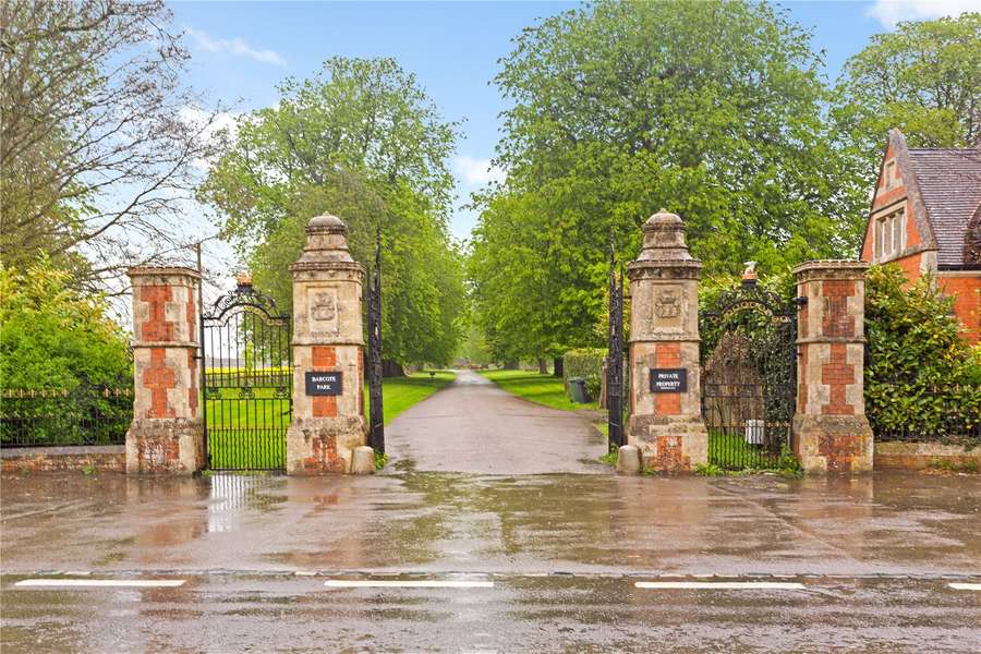 Westminster Court, Buckland, Faringdon, Oxfordshire, SN7 8PP Property