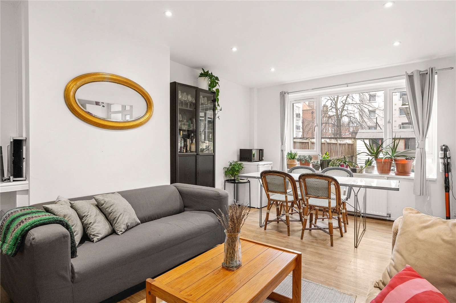 Four bedroom houses for sale in Shoreditch, London Savills