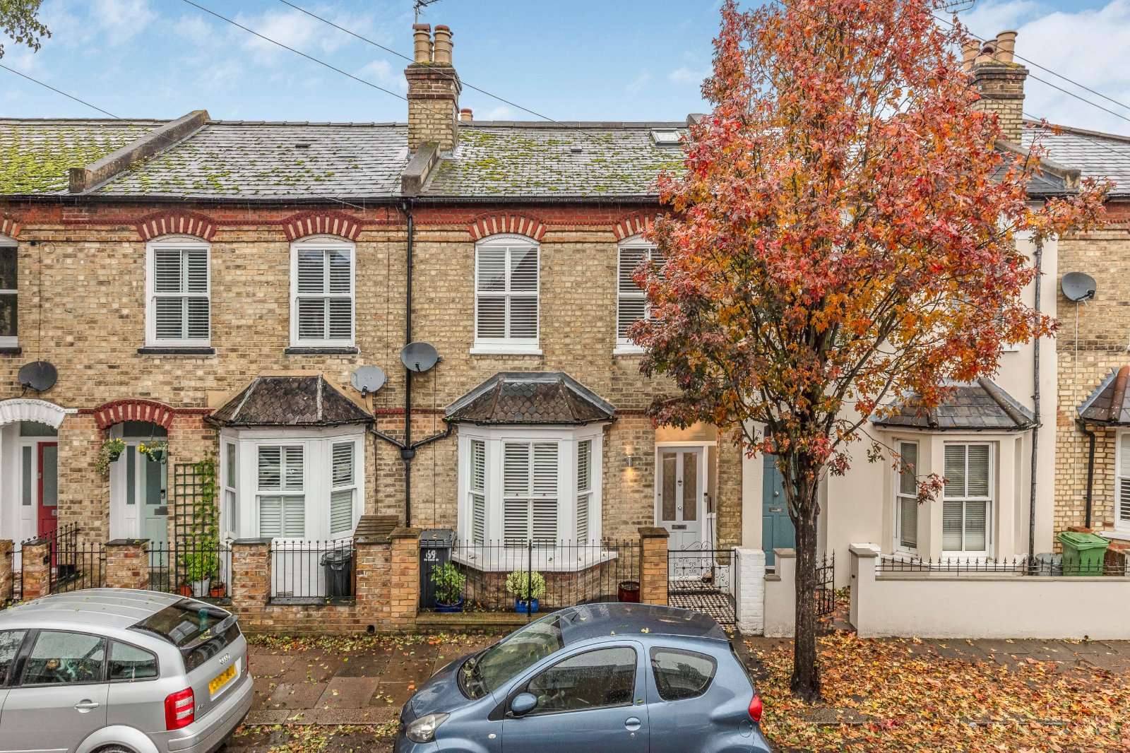 Somerset Road, Teddington, Middlesex, TW11 8RY Property for sale