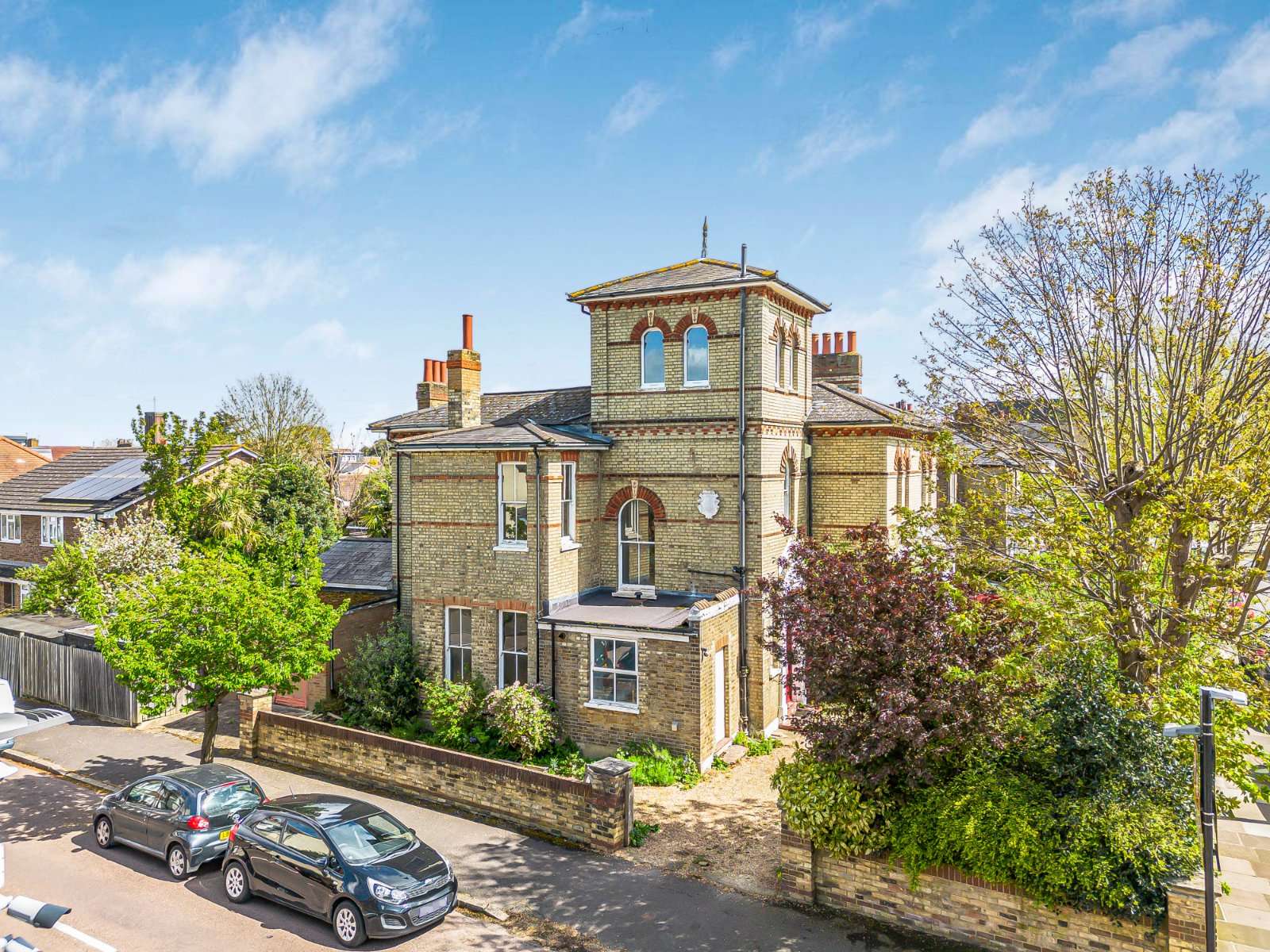 Park Road, Hampton Hill, Hampton, Middlesex, TW12 1HB Property for