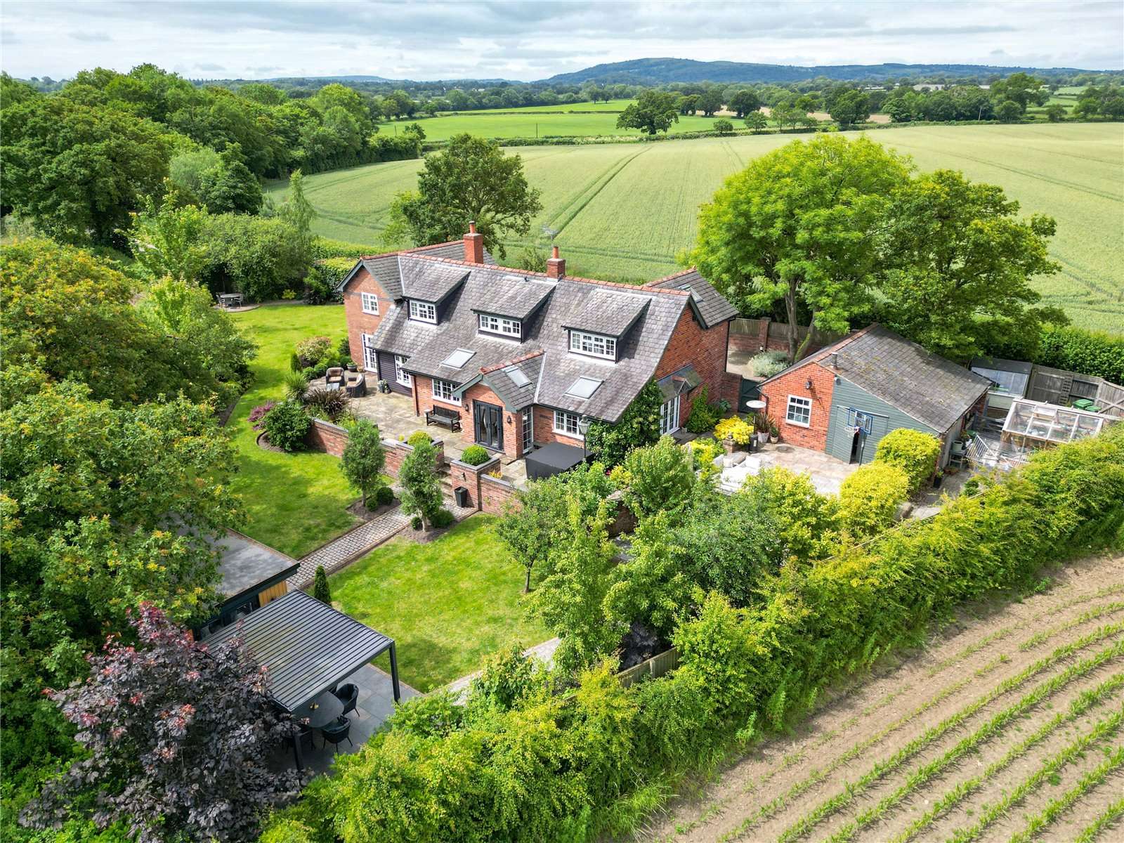 Meadow Lane, Burton, Rossett, Wrexham, LL12 0AF Property for sale