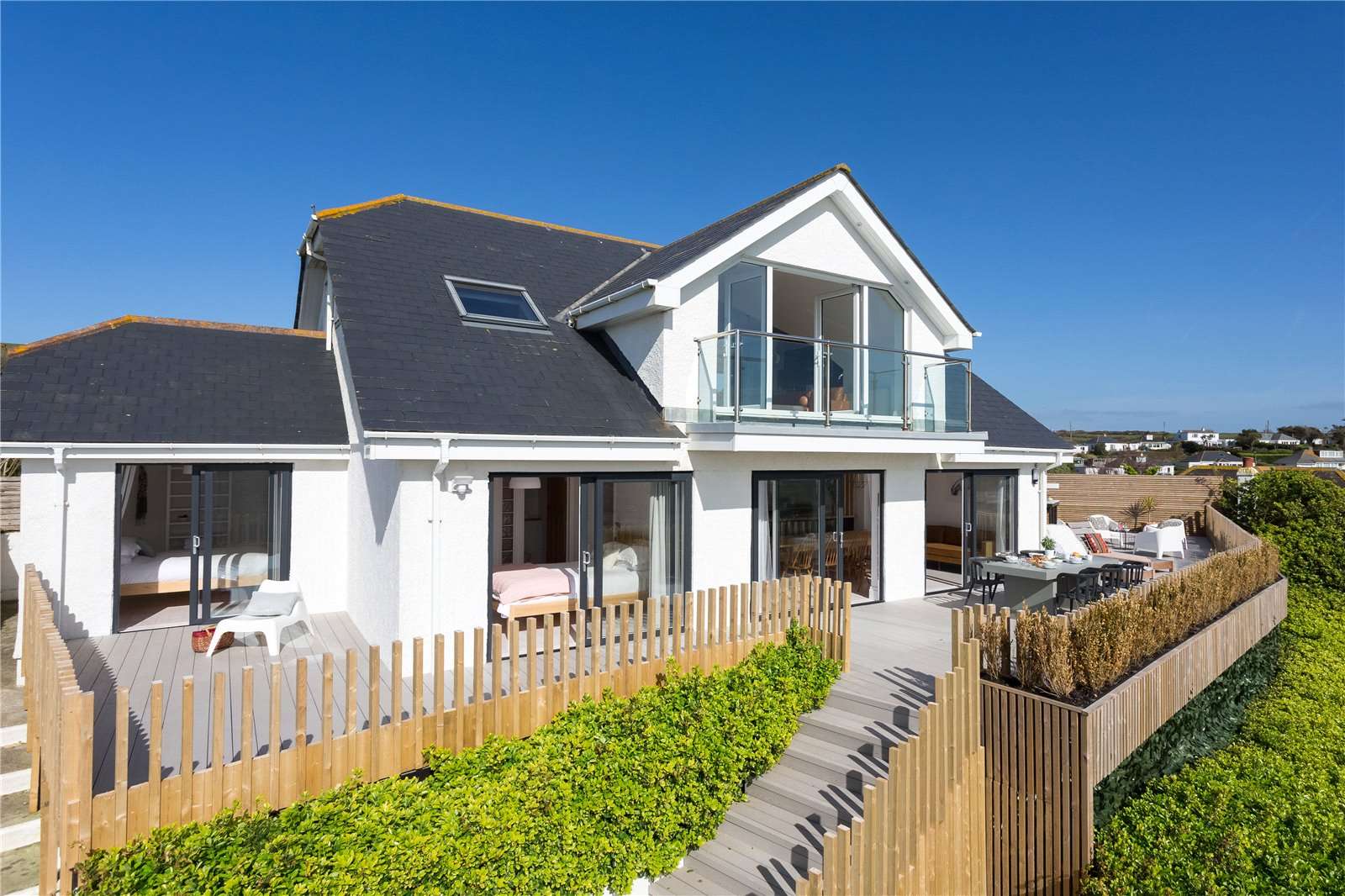 Trenance, Mawgan Porth, Newquay, Cornwall, TR8 4BZ Property for sale
